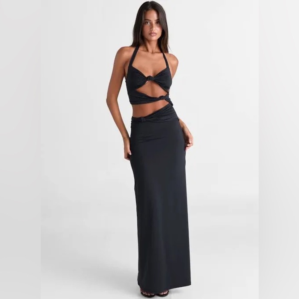 Elegant Black Halter Maxi Dress